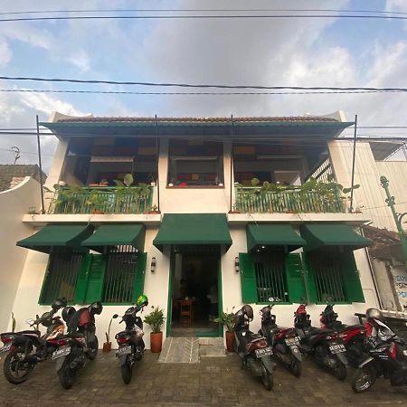 Javaku Hostel Jogjakarta Buitenkant foto